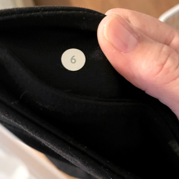 Lululemon leggings - Picture 4 of 4
